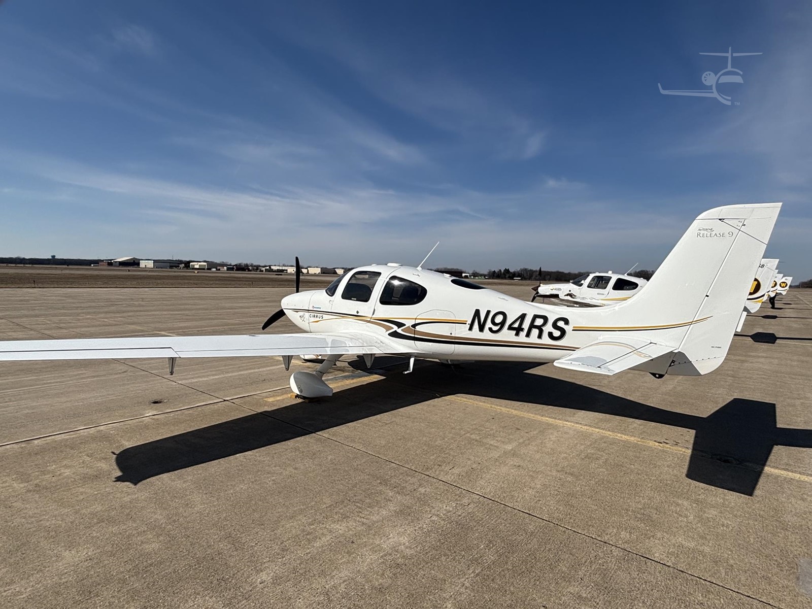2006 Cirrus SR20-G2 N94RS exterior